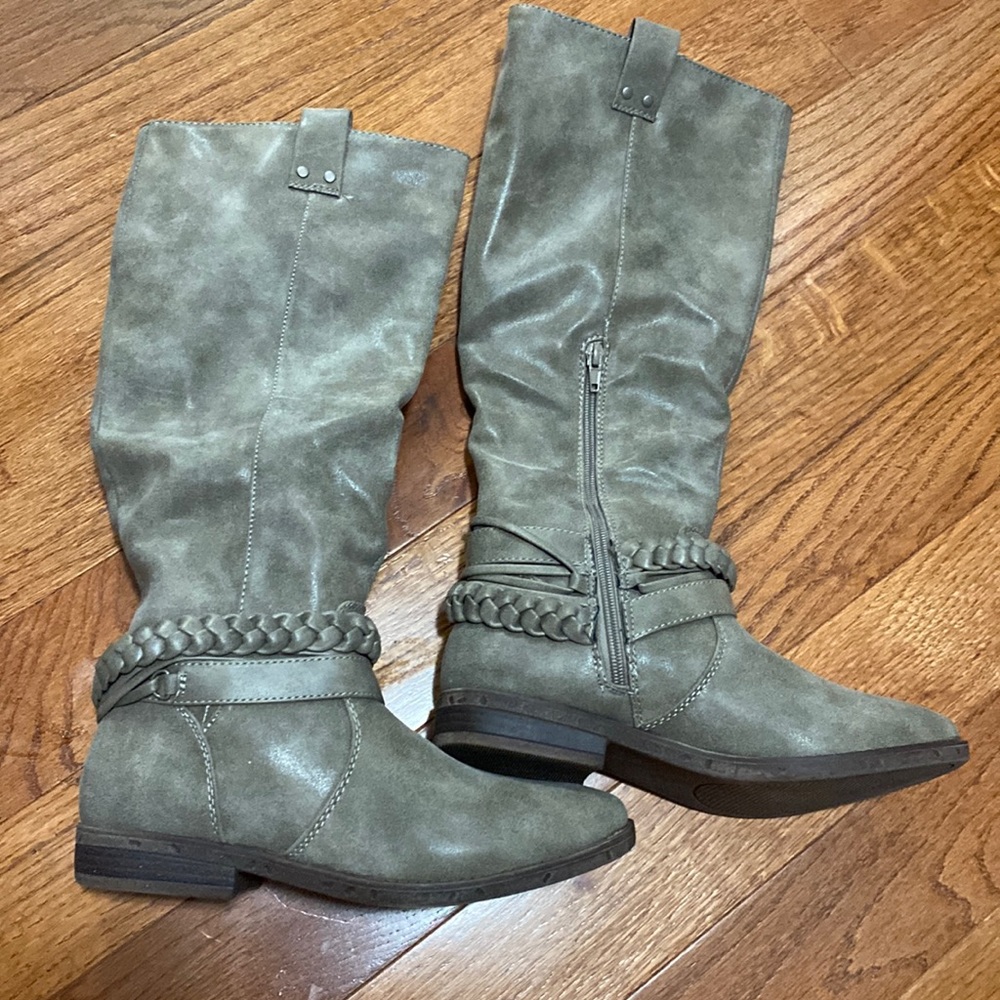 Brand new boots
